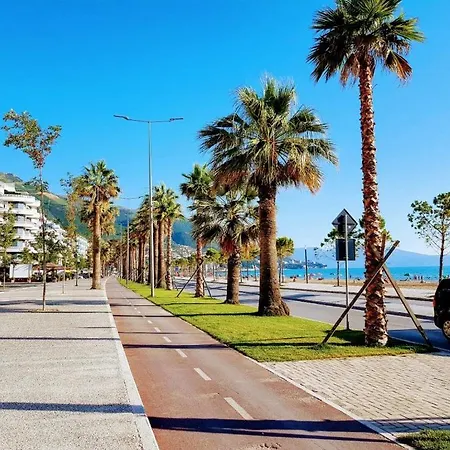 Sea Side * Vlorë